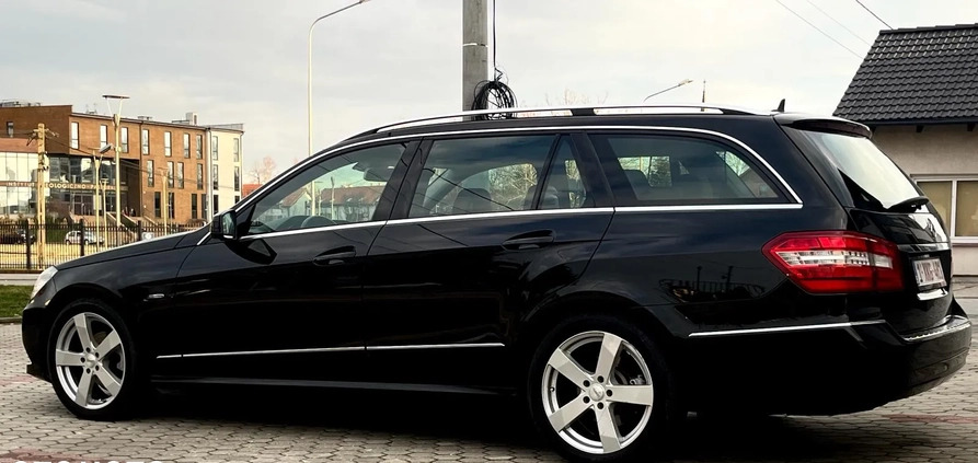 Mercedes-Benz Klasa E cena 33900 przebieg: 291365, rok produkcji 2010 z Rzeszów małe 466